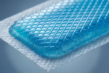 Além do Adesivo: A Engenharia Invisível da Administração Transdérmica Segura de Medicamentos