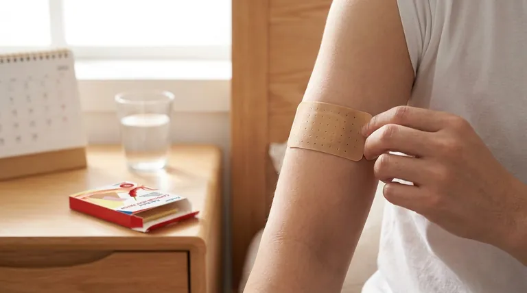 エストラジオールおよびレボノルゲストレル配合皮膚パッチの投与が遅れた場合、どうすればよいですか?