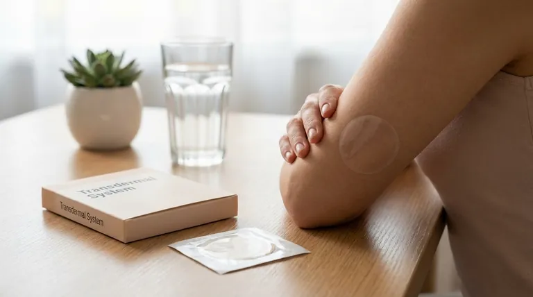エストロゲンパッチによる薬物療法の利点とは?経皮ホルモン療法の利点を知る